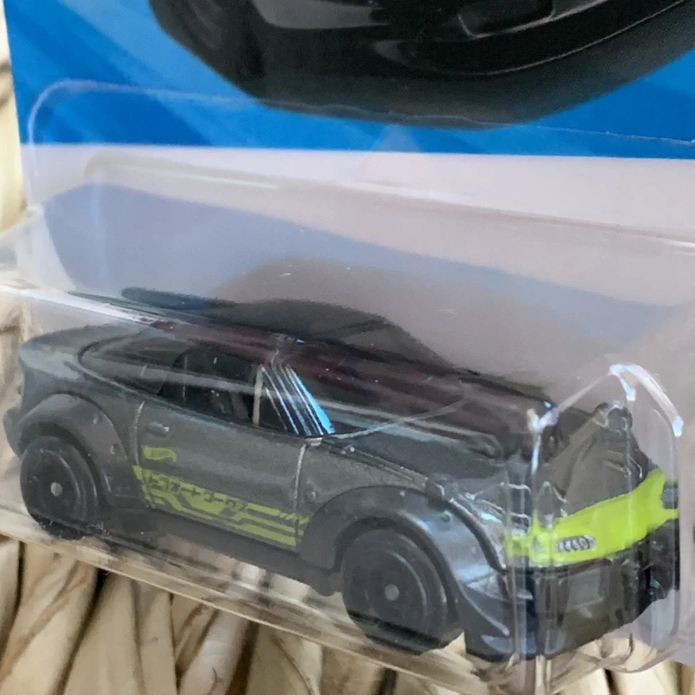 Mazda MX-5 Miata Race Car Hot Wheels Racing Legends Tour Winner Hotwheels 2025